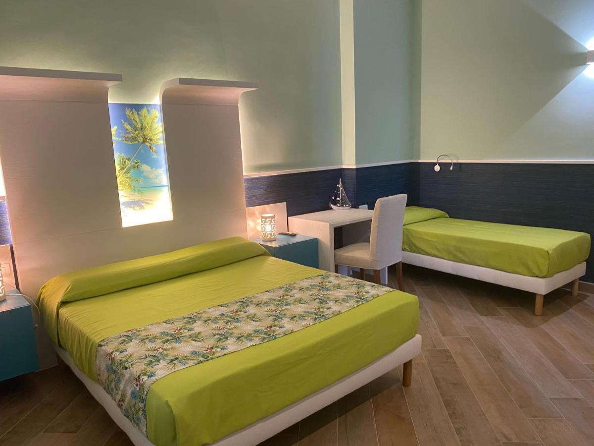 Porto Di Mare B&B Giovinazzo Buitenkant foto